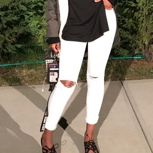 WHITE HIGH WAISTED  JEANS